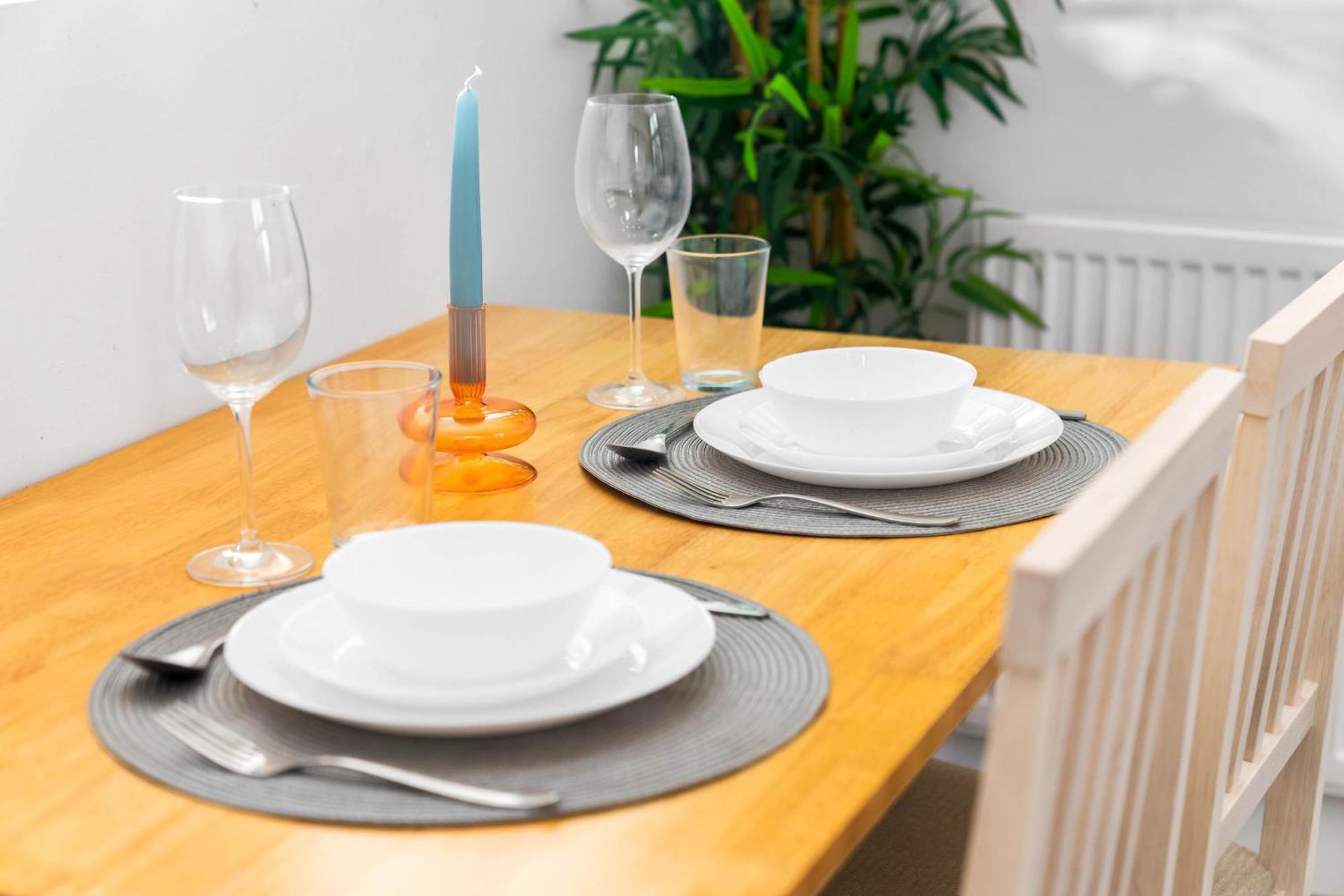 Luxury Apartment - Wolverhampton - Netflix - Smart Tv - Fast Wifi - 7Apc Екстериор снимка
